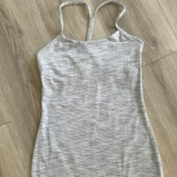 Lululemon Power Y- tank top-size 4 - Picture 1 of 3